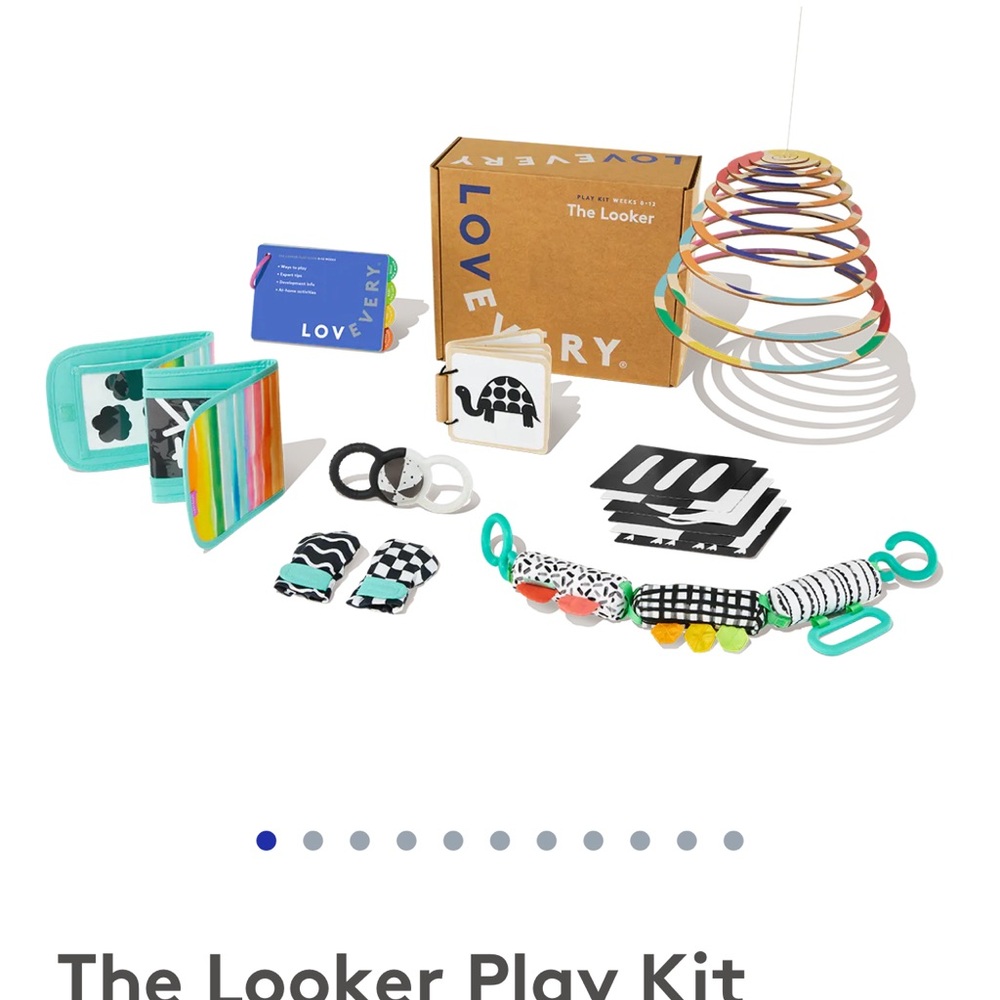 Missing rattle and cardholder. All other items included